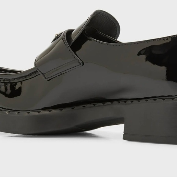 Prada Chocolate Patent Calfskin Loafers. Like new- in box. Black. Size 8.5. - Picture 5 of 14